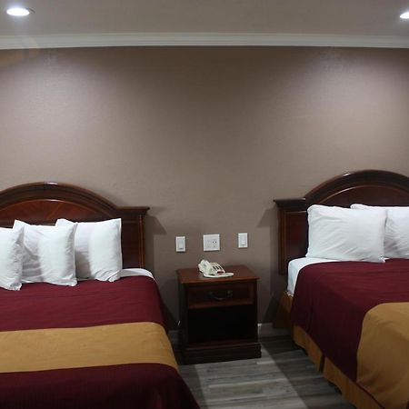 רדינג Value Inn & Suites מראה חיצוני תמונה