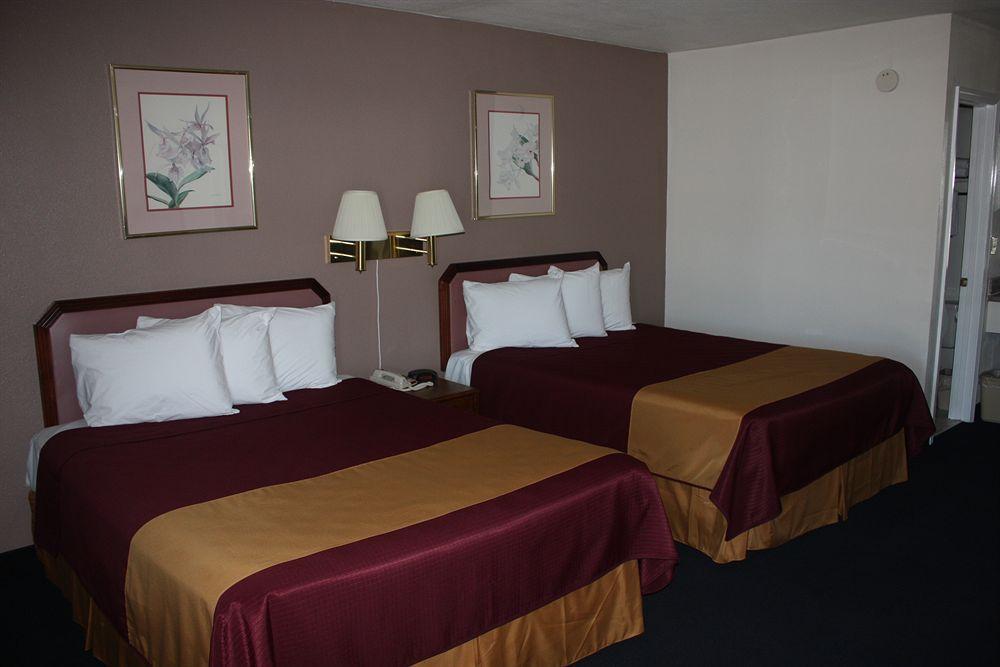 רדינג Value Inn & Suites מראה חיצוני תמונה