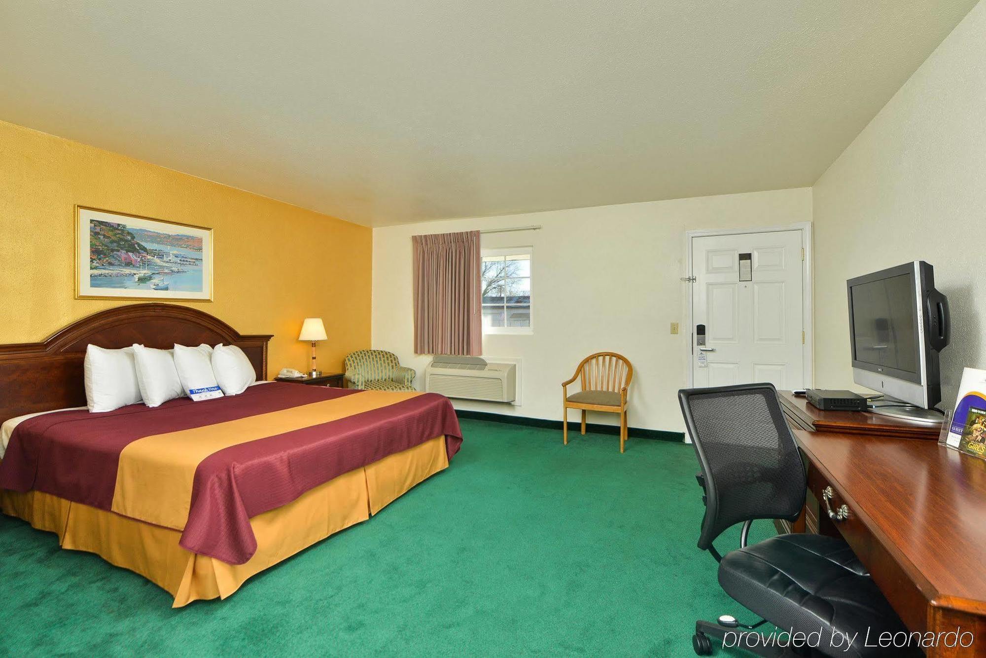 רדינג Value Inn & Suites מראה חיצוני תמונה