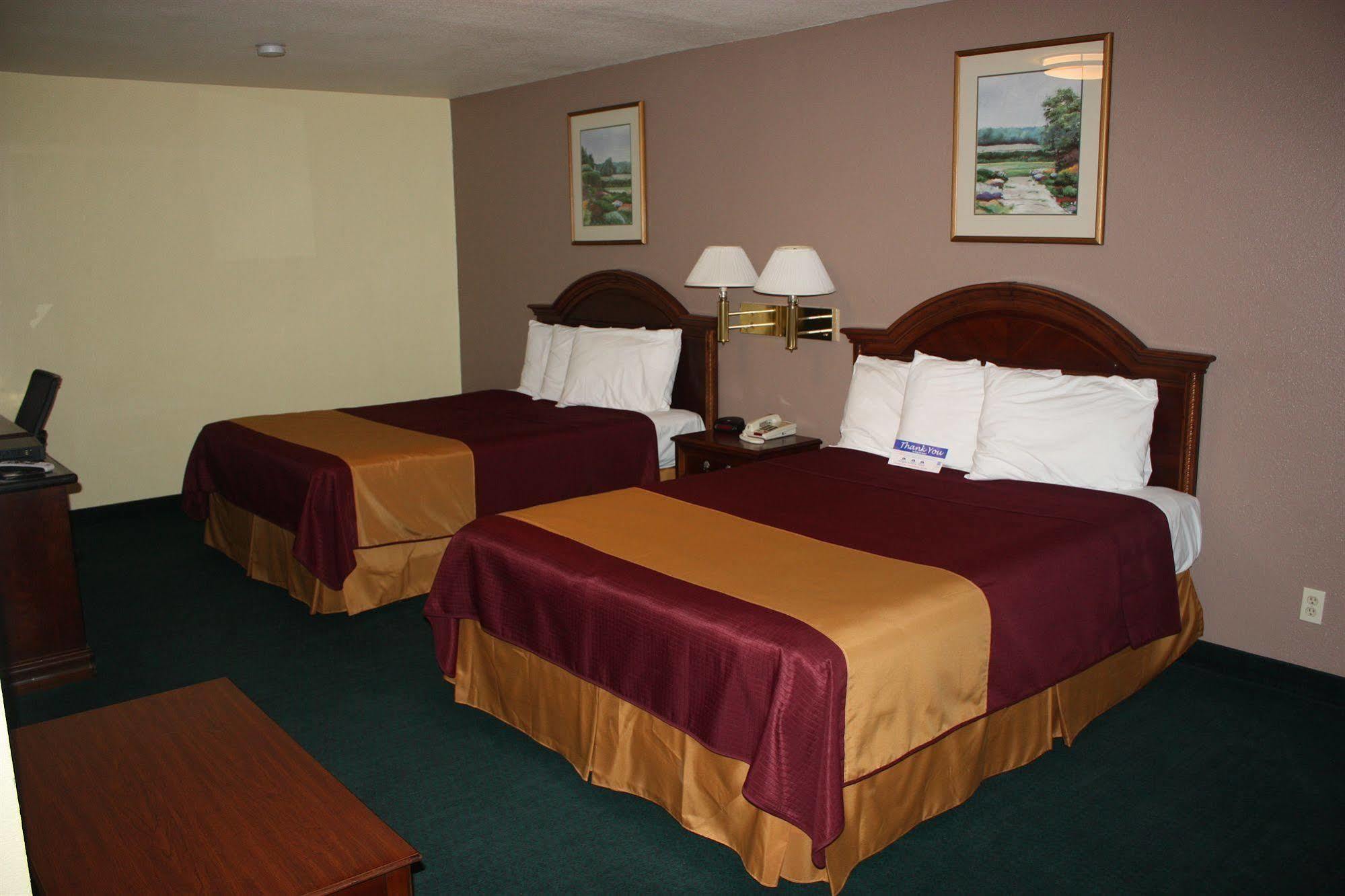רדינג Value Inn & Suites מראה חיצוני תמונה
